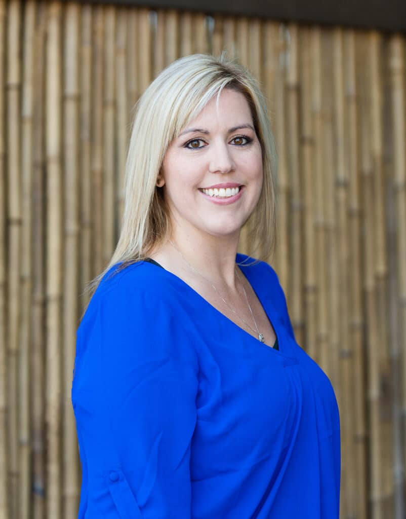 About Us Dr. Thomas Duffy DDS. Peninsula Family Dentistry. Dental Implants, Dental Emergencies, General, Cosmetic, Restorative, Preventative, Pediatric, Family Dentistry. Dentist in Gig Harbor WA 98335